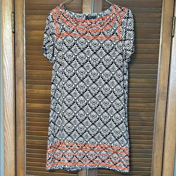 Anthropologie Dresses & Skirts - THML Navy Blue and White Geometric Dress with Orange Accents Size M - 100% Rayon